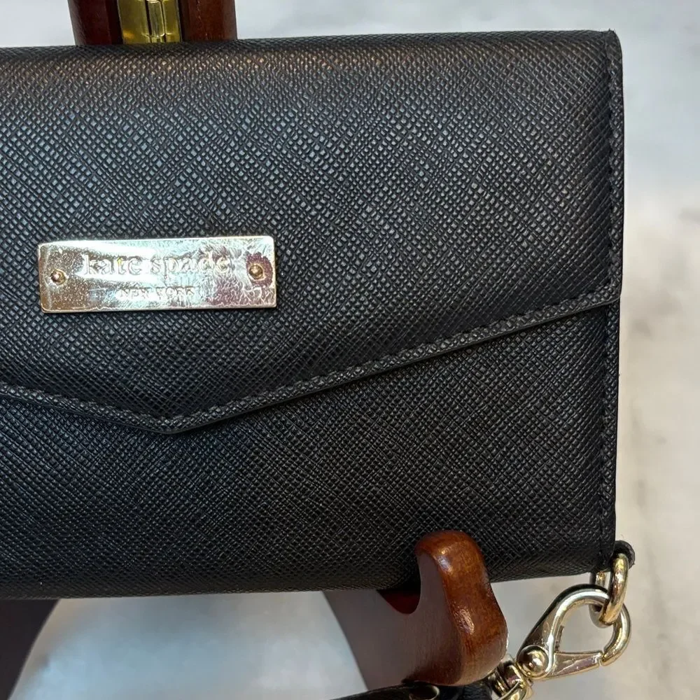 Kate Spade Wallet Leather Saffiano Wristlet Wallet Case